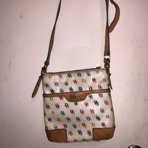 Dooney and Bourke crossbody.   ❌SOLD❌